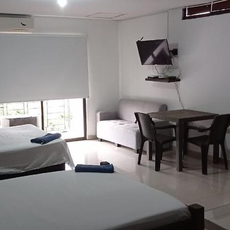 كالي Apartahotel C&C المظهر الخارجي الصورة
